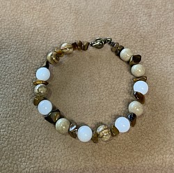 Bracelet avec jaspe paysage, labradorite blanche et chips d’œil de tigre / 20 cm / 16 €