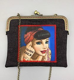 petit sac plat fermoir métallique