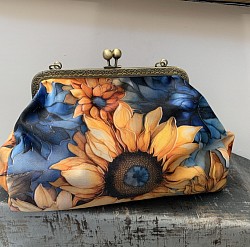 Sac bourse en velours avec une pochette a l’intérieur